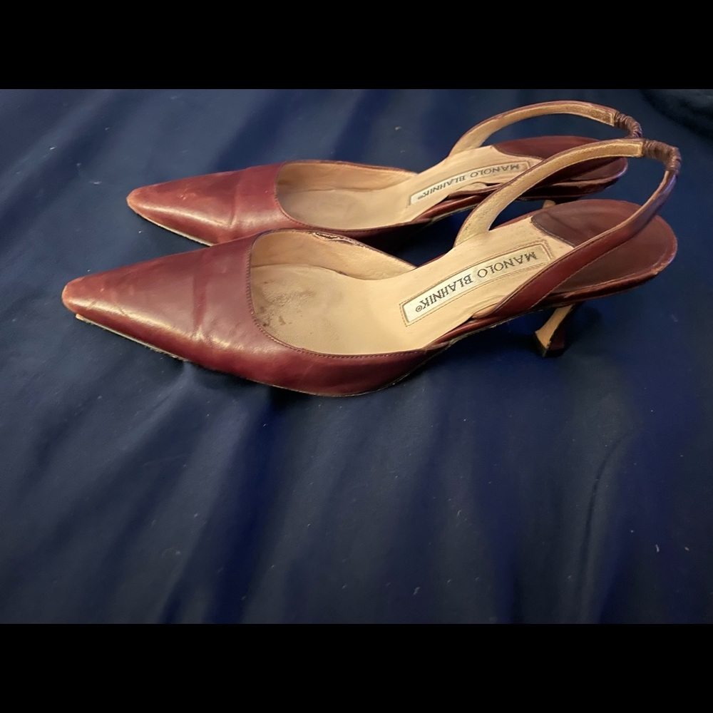 MANOLO BLAHNIK